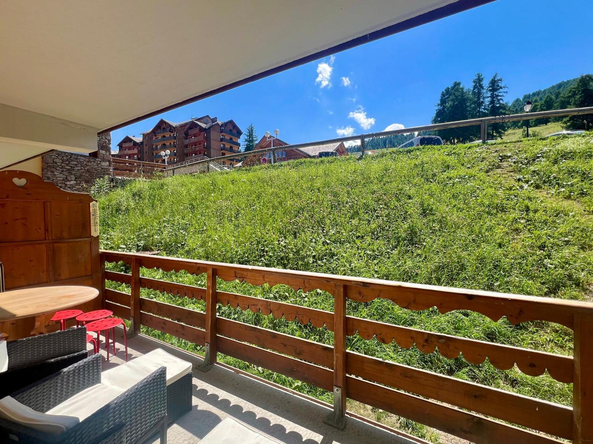 Risoulski Antares - Piscine Et Sauna Exterior foto